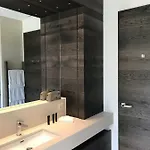 Delta 714 * أسكونا