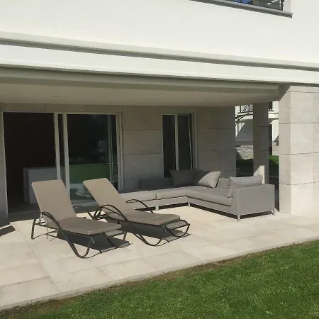 Apartman Delta 714 *