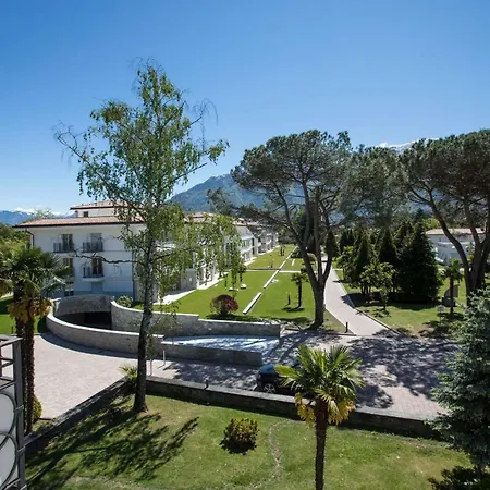 Delta 714 Ασκόνα