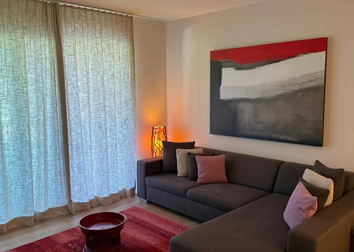 Delta 714 Ασκόνα